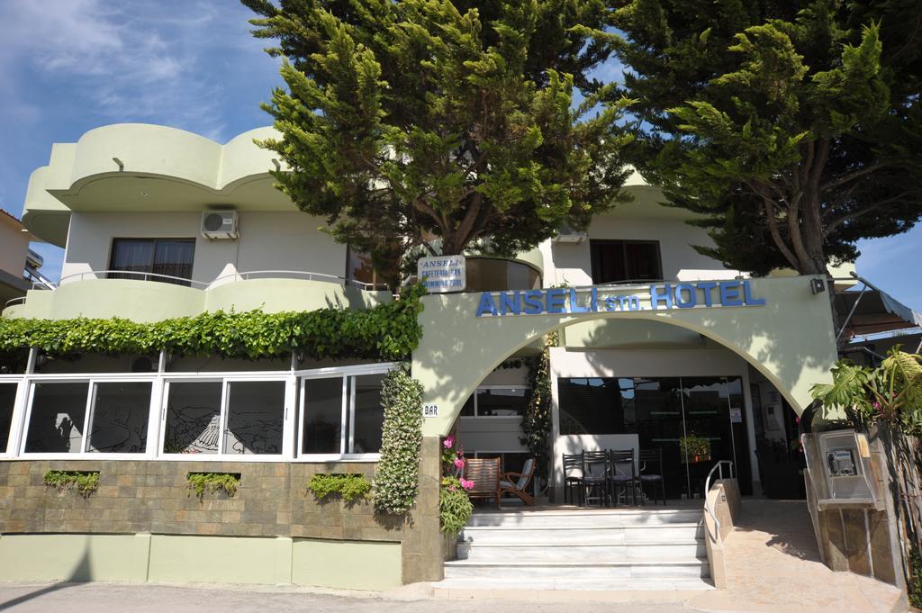 Anseli Hotel Kremastí Exteriör bild
